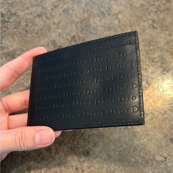 Christian Dior Black Leather Logo Engraved Card Case NWOT - Picture 4 of 9